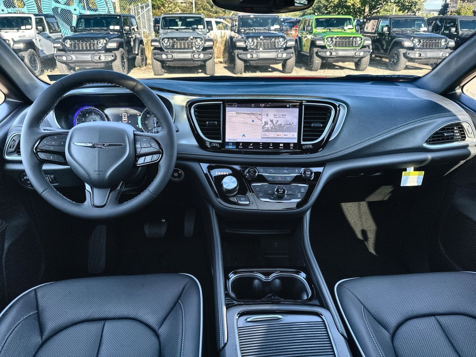 New 2026 Chrysler Pacifica Limited w/ S Appearance Package image 23