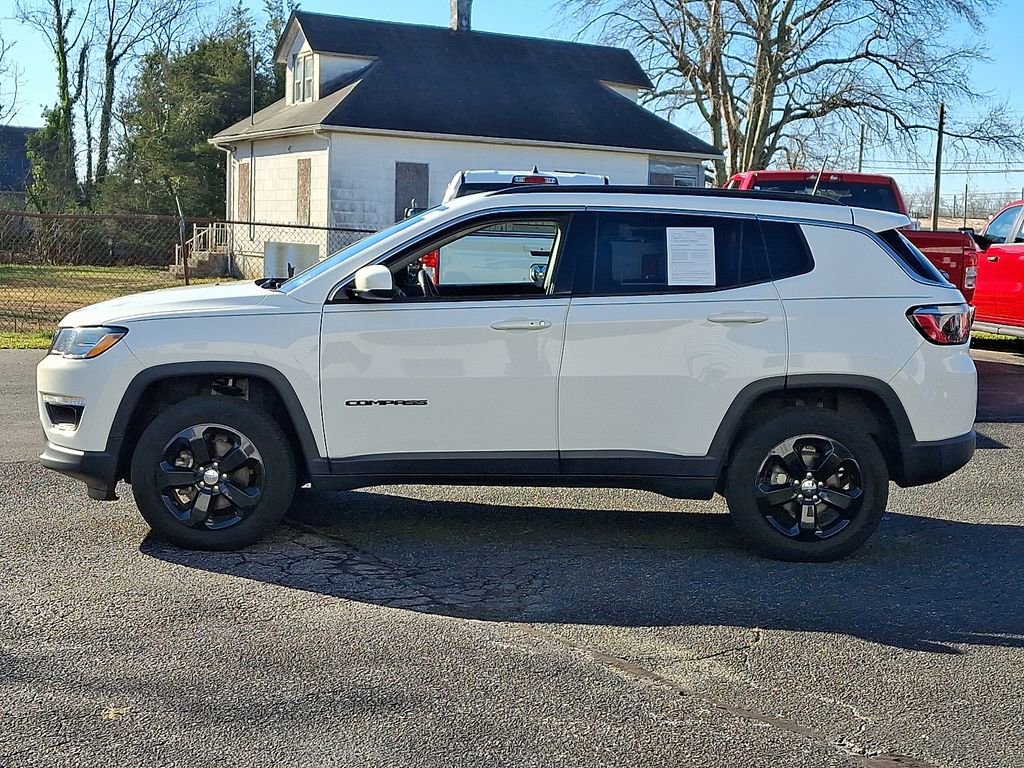 Used 2019 Jeep Compass Latitude w/ Cold Weather Group image 7