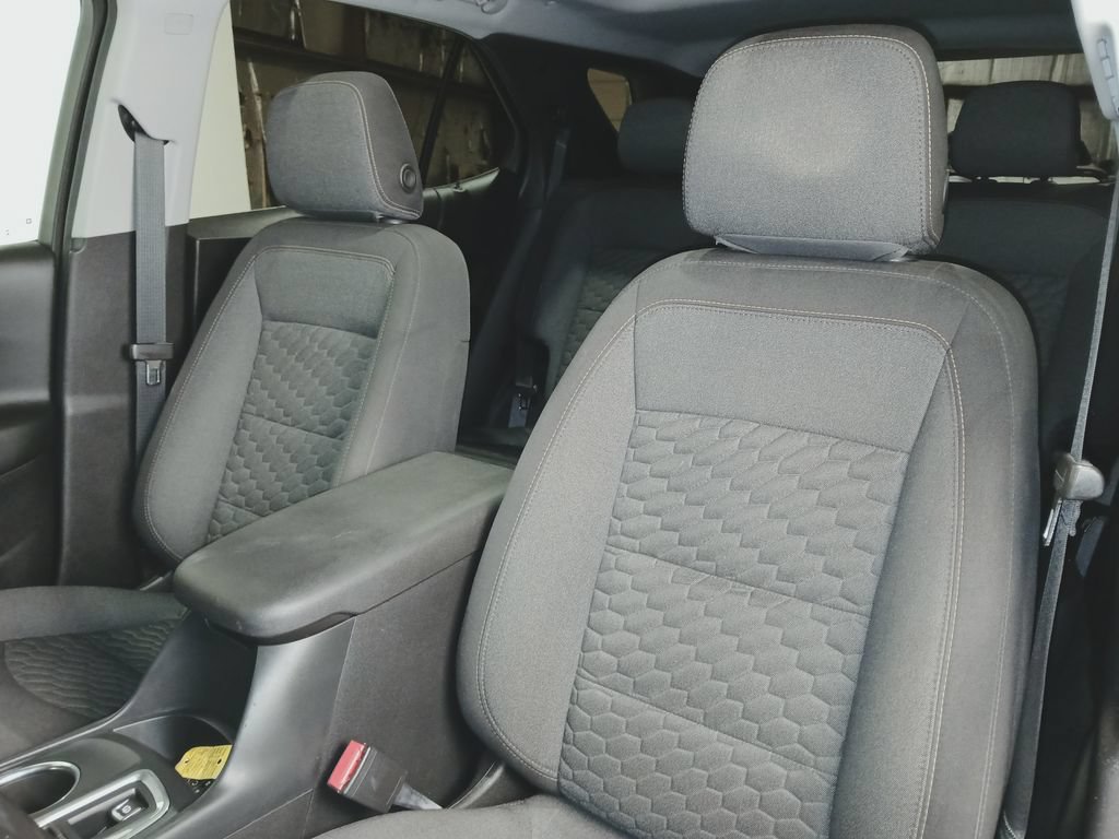 Used 2020 Chevrolet Equinox LT AWD/4WD image 11