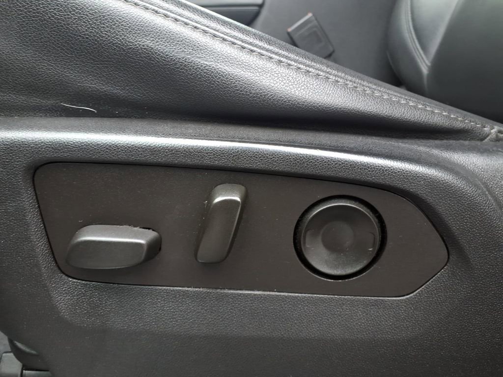 Certified 2021 Chevrolet Tahoe Z71 image 24