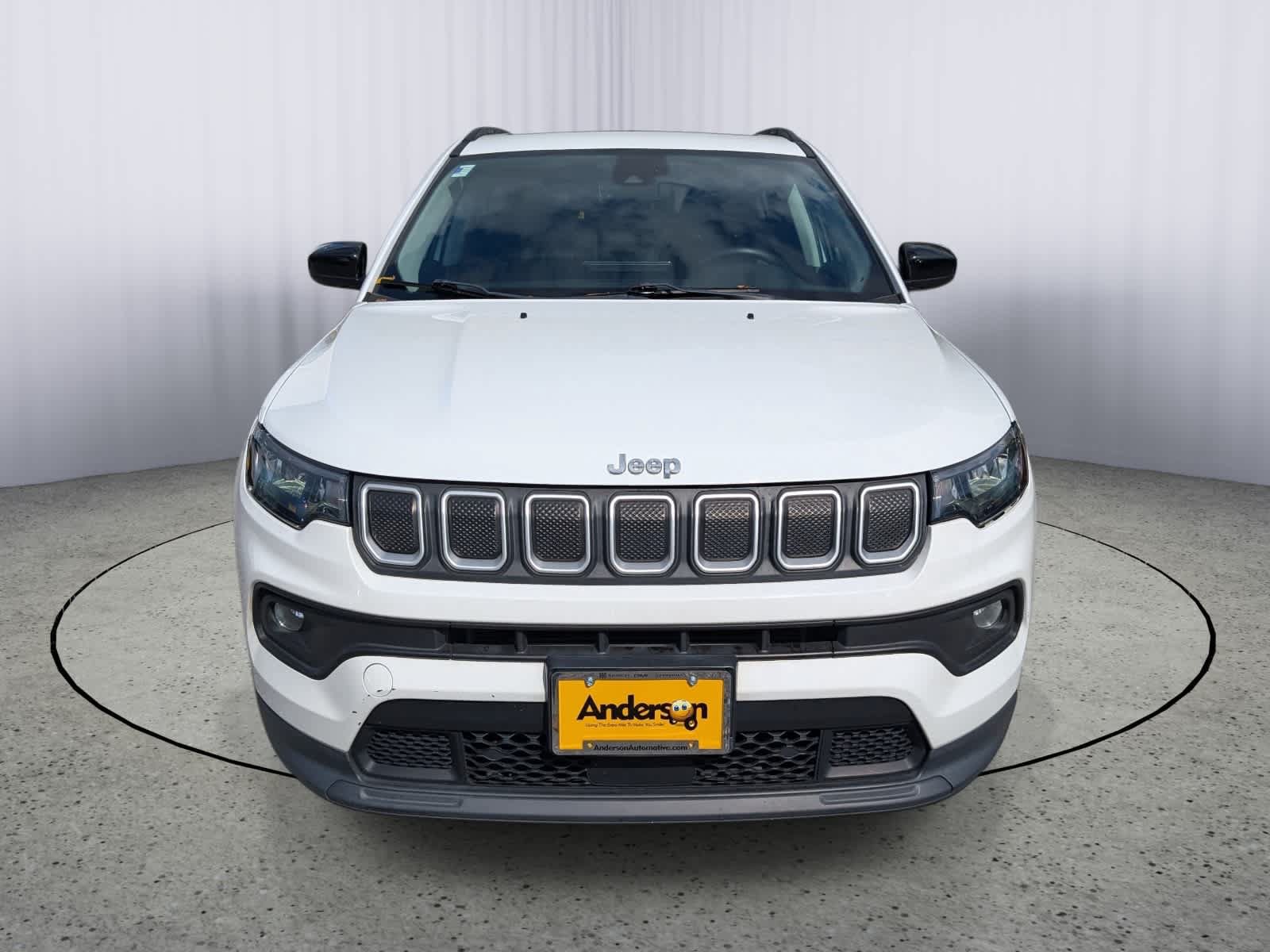 Used 2022 Jeep Compass Latitude w/ Sun and Sound Group AWD/4WD image 8