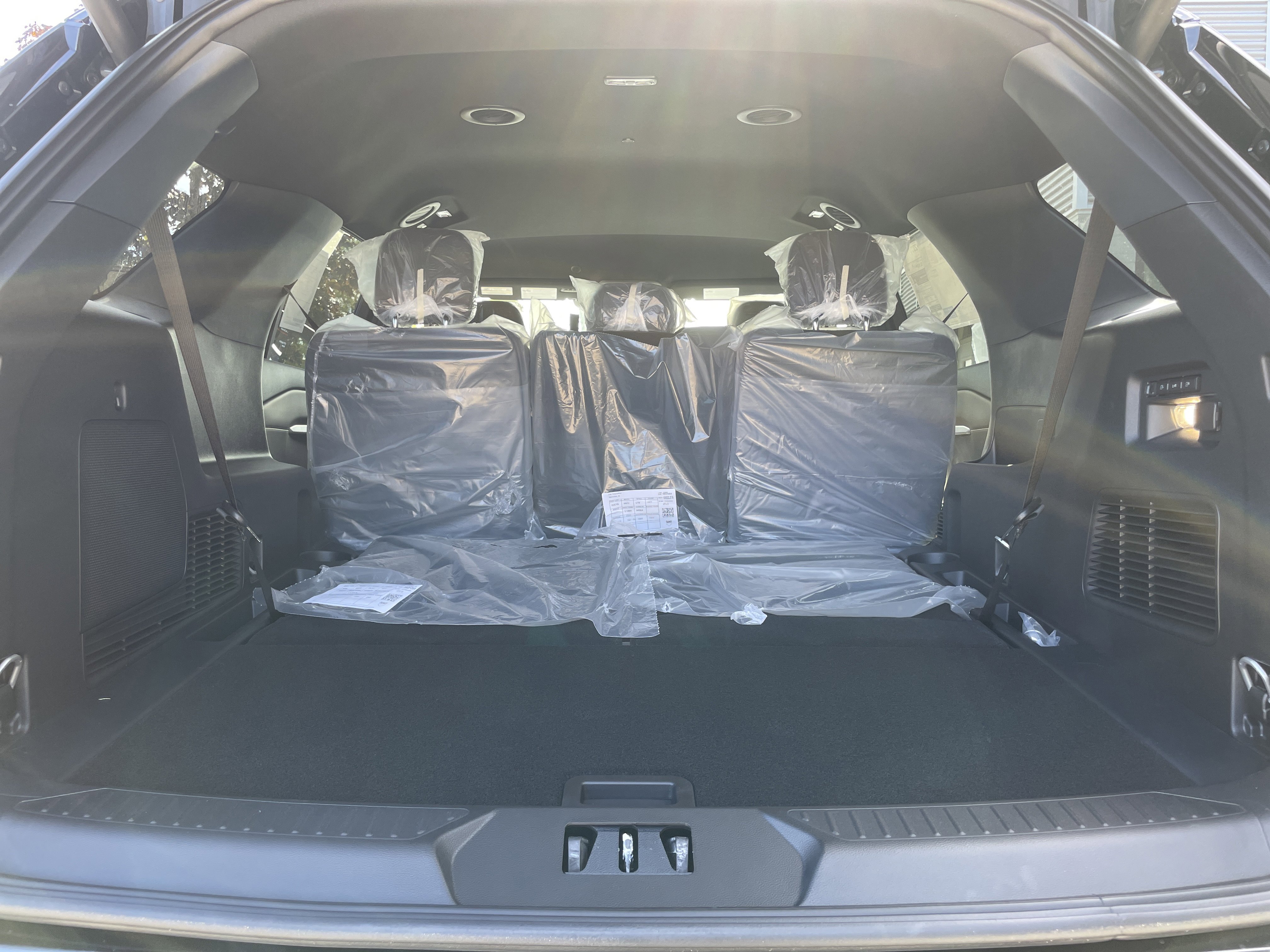 New 2026 Ford Explorer Platinum image 14