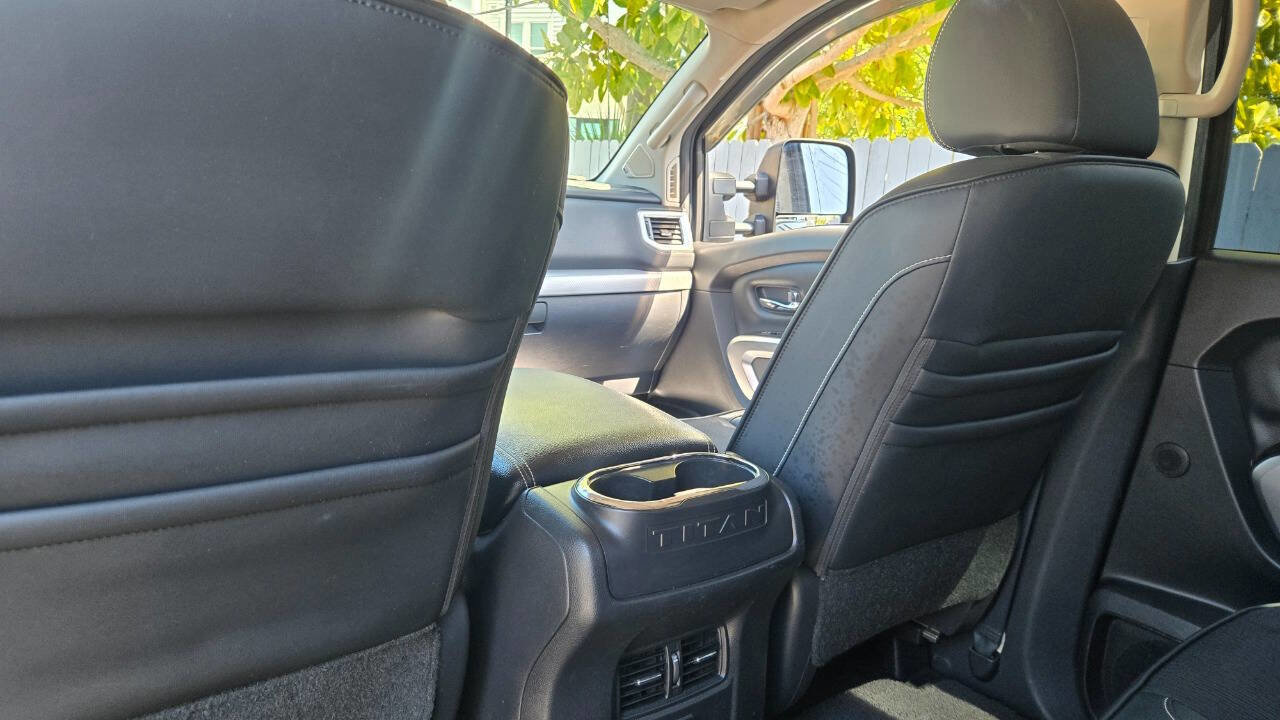 Used 2016 Nissan Titan PRO-4X AWD/4WD image 15