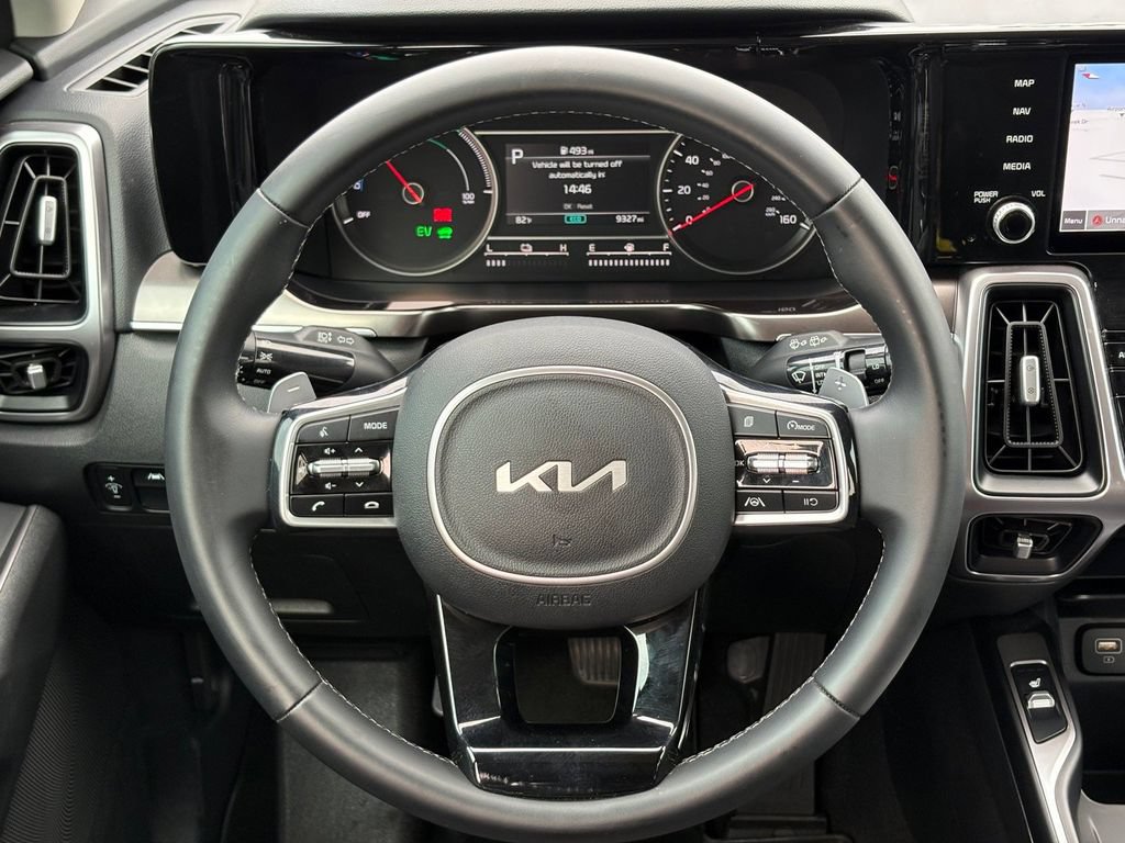 Certified 2022 Kia Sorento S FWD image 20