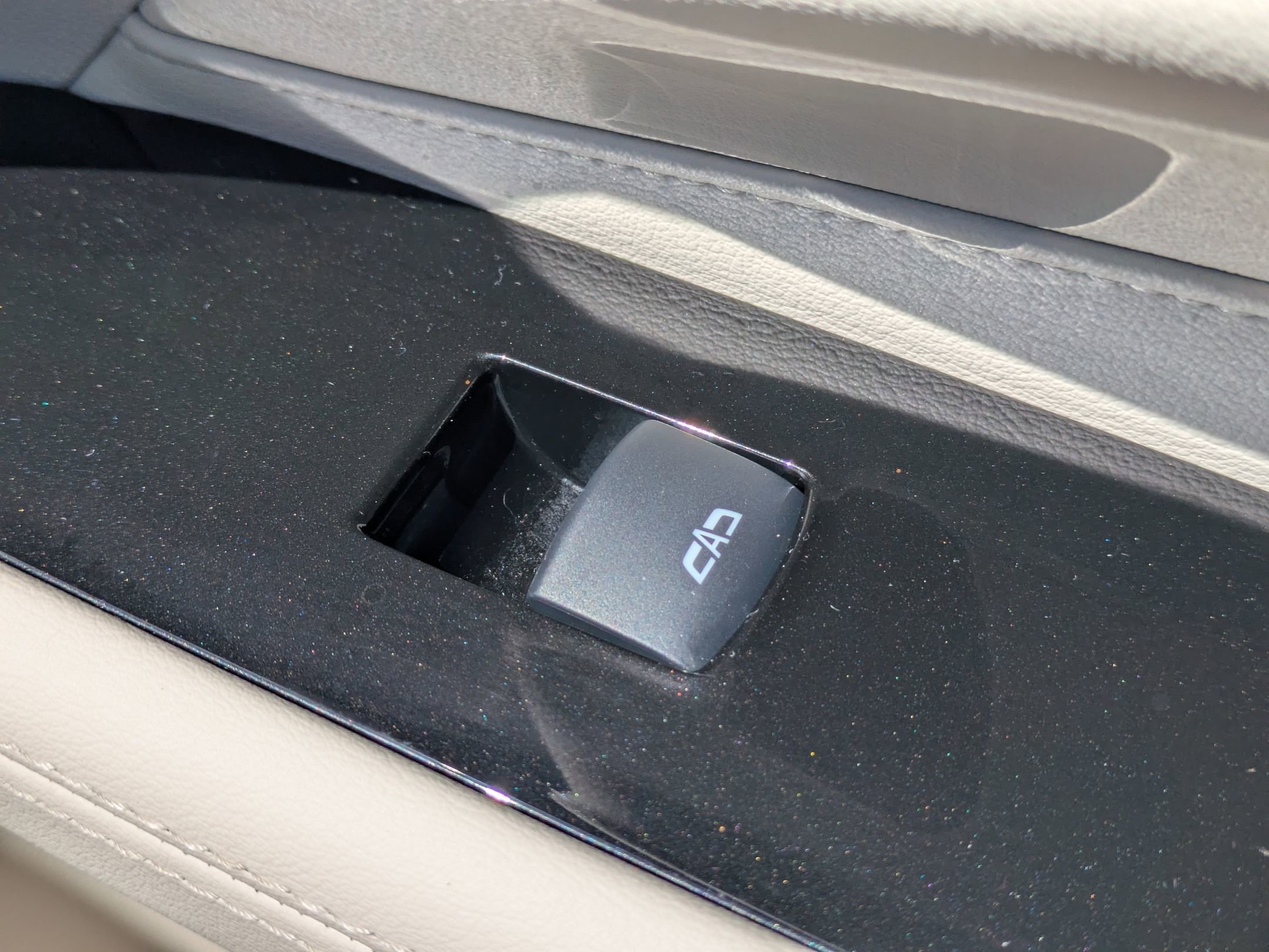 Used 2023 Cadillac CT4 Luxury w/ Sun And Sound Package image 37