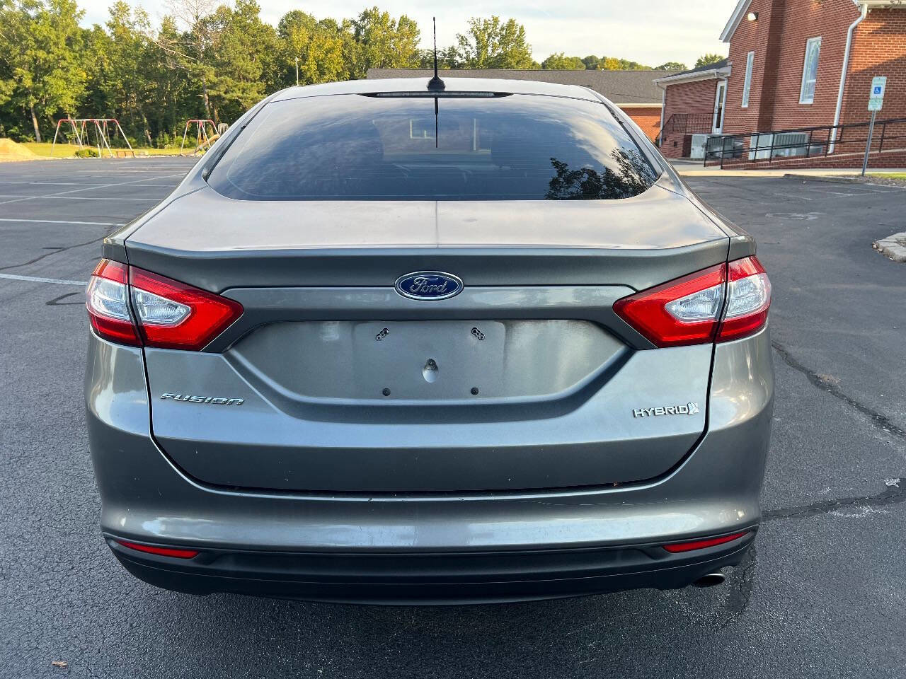 Used 2014 Ford Fusion S image 5