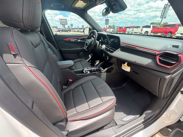 New 2026 Chevrolet TrailBlazer RS w/ Convenience Package FWD image 16