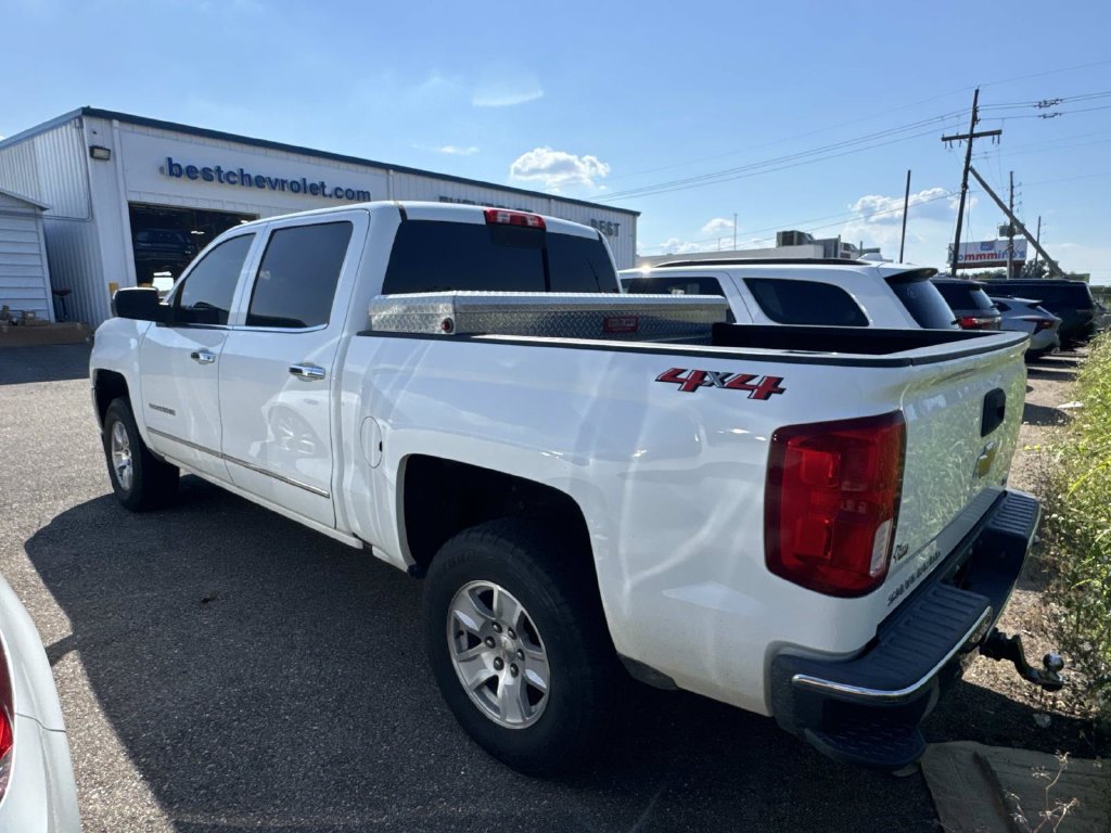 Used 2018 Chevrolet Silverado 1500 LTZ AWD/4WD image 10