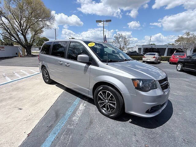 Used 2018 Dodge Grand Caravan SE FWD image 7