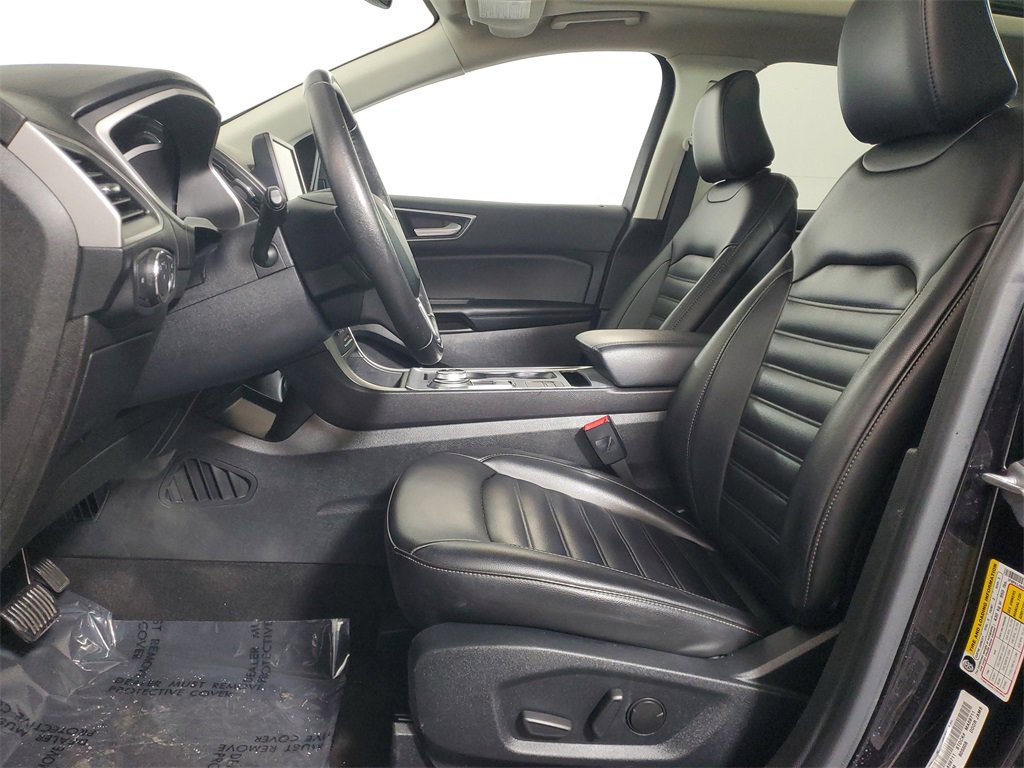 Used 2021 Ford Edge SEL w/ Convenience Package image 12