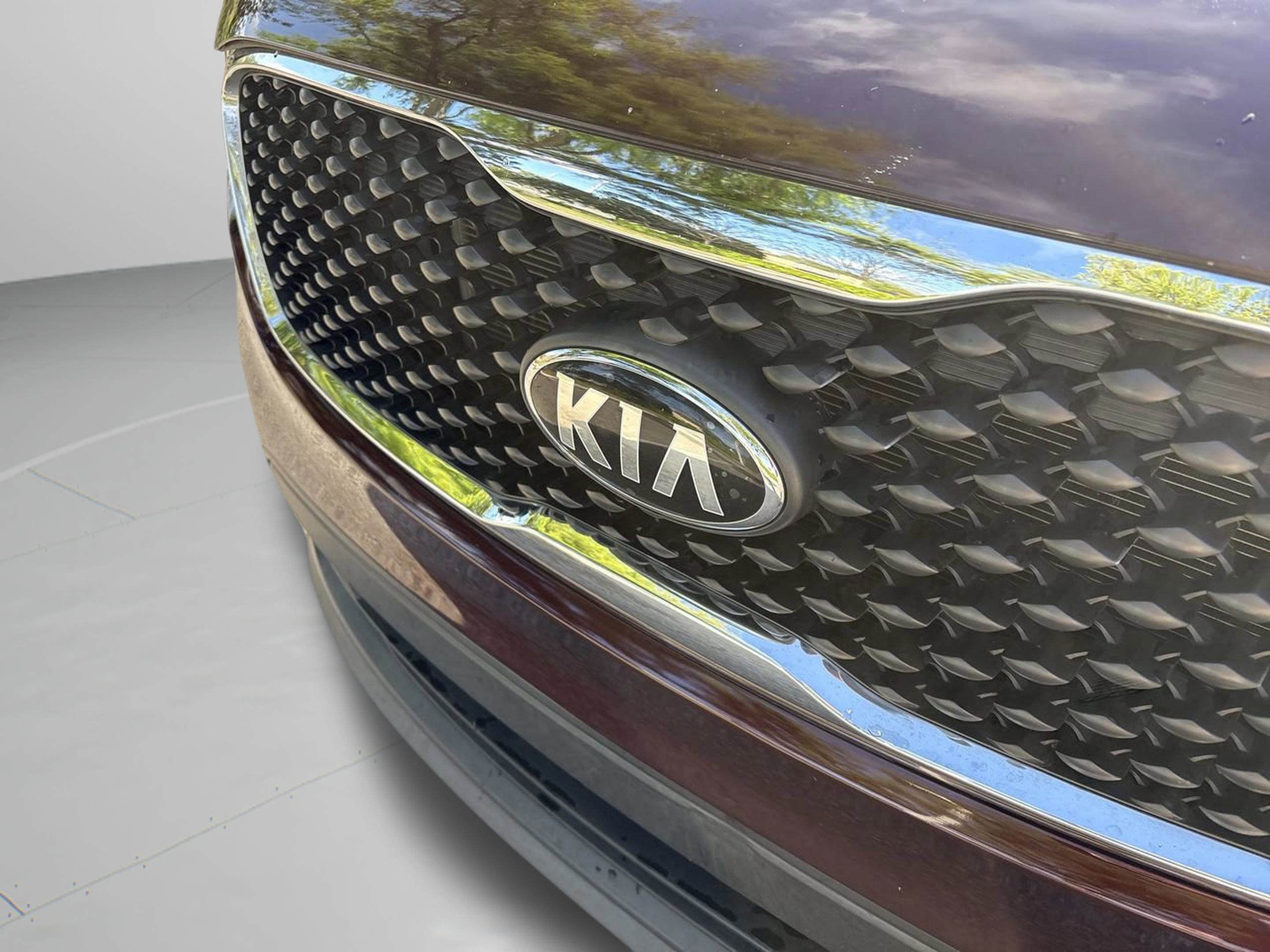 Used 2018 Kia Sorento LX image 22