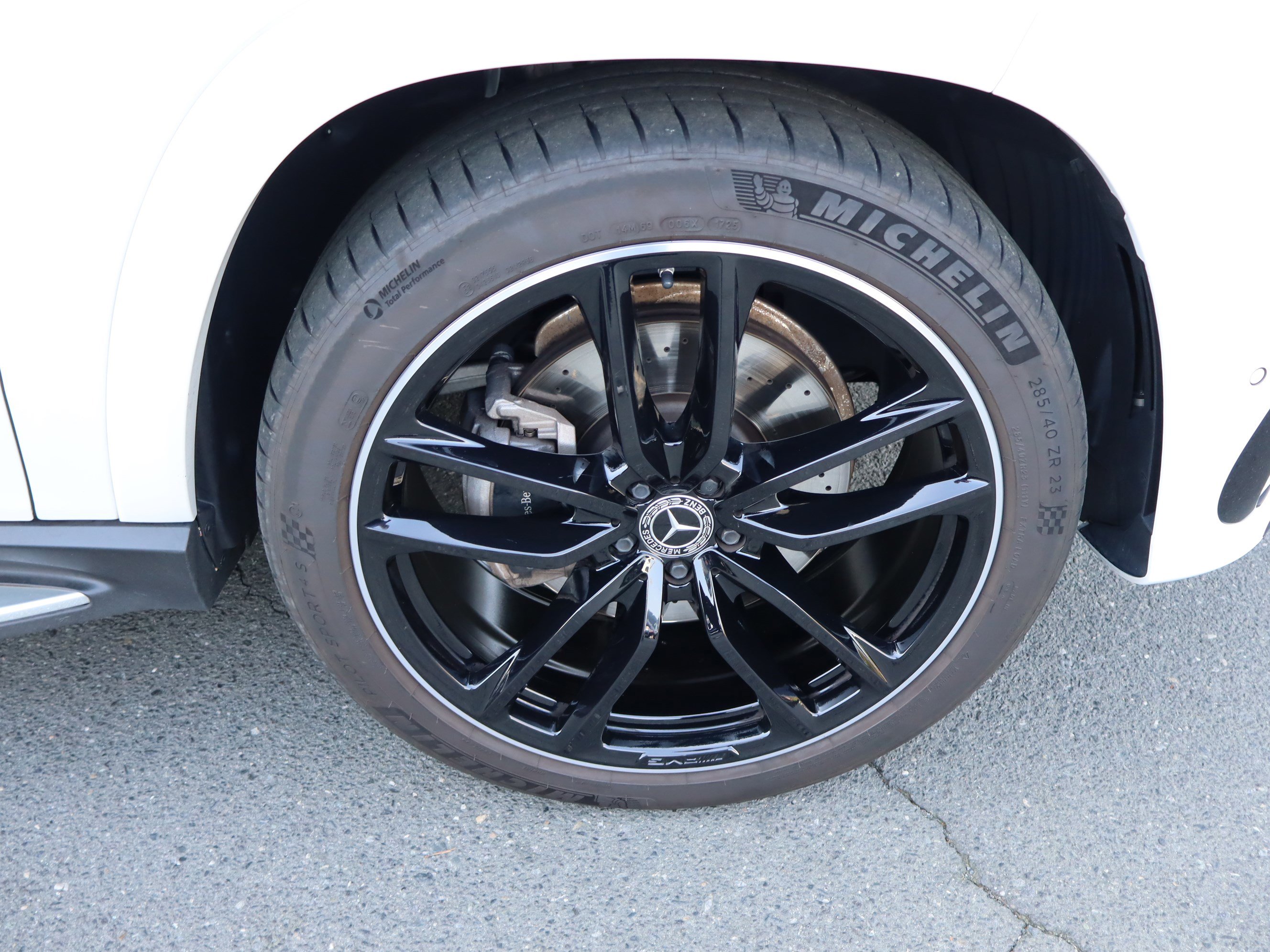 Used 2024 Mercedes-Benz GLS 580 4MATIC image 42