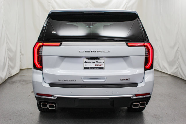 New 2026 GMC Yukon Denali w/ Denali Reserve Package AWD/4WD image 8
