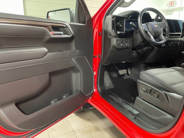 Used 2022 Chevrolet Silverado 1500 LT image 10