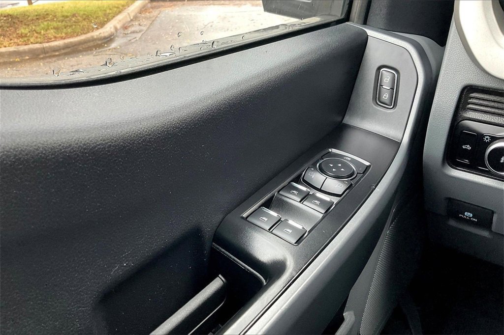 Used 2024 Ford F250 XLT image 40