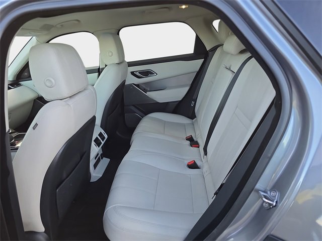 Used 2021 Land Rover Range Rover Velar R-Dynamic S image 17