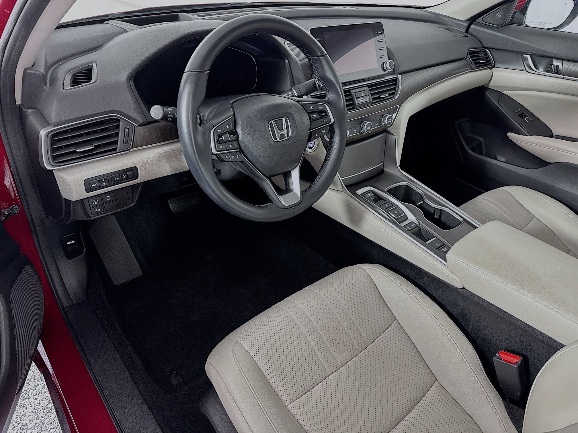 Certified 2021 Honda Accord Touring image 9