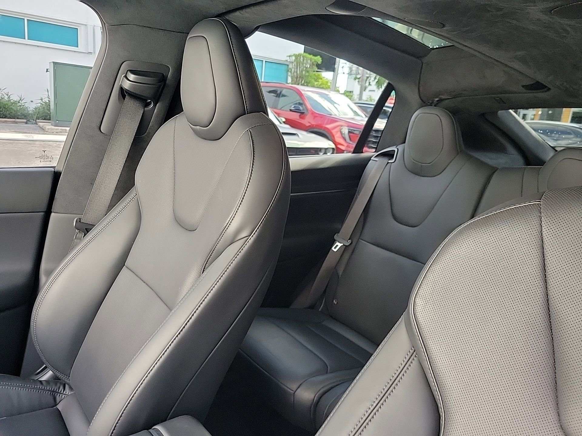 Used 2023 Tesla Model X image 28