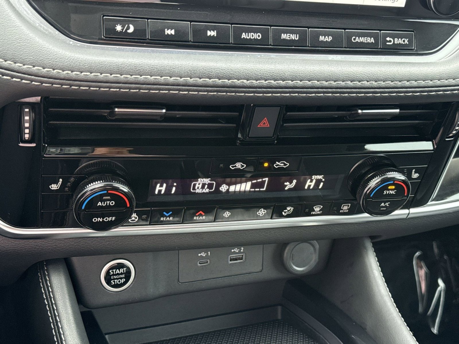 Used 2023 Nissan Rogue SL w/ SL Premium Package image 21