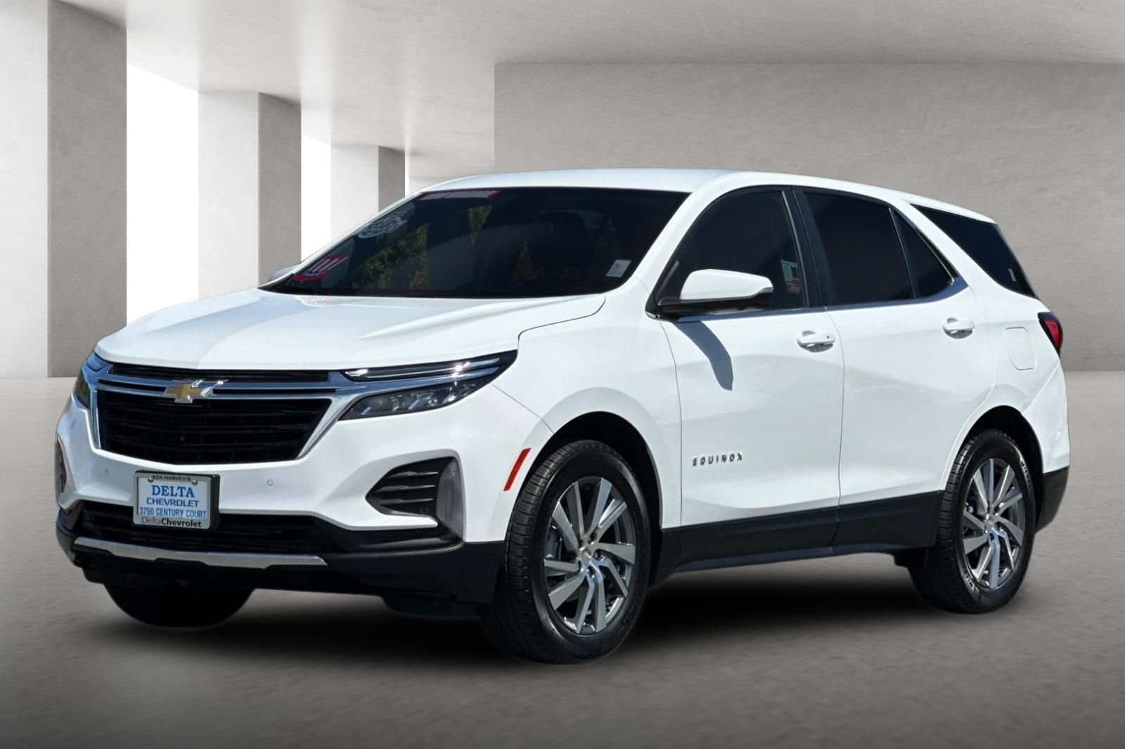 Used 2023 Chevrolet Equinox LT FWD image 14