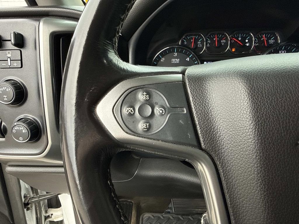 Used 2018 Chevrolet Silverado 1500 LT w/ Trailering Package AWD/4WD image 14