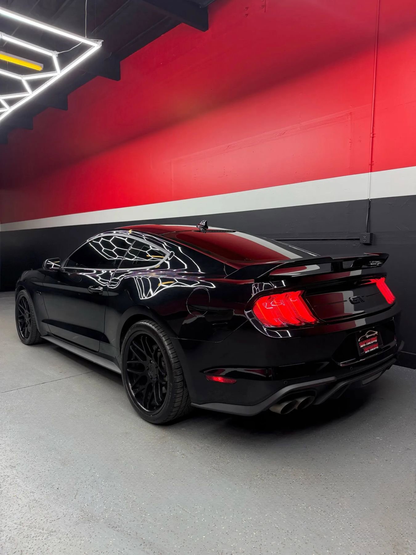 Used 2021 Ford Mustang GT w/ Equipment Group 301A image 6