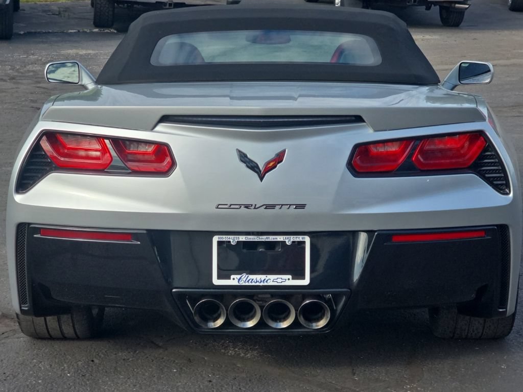 Used 2017 Chevrolet Corvette Stingray Convertible RWD image 5