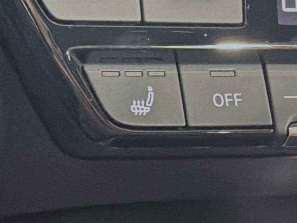 Used 2025 Audi A3 2.0T Premium w/ Black Optic Package image 20