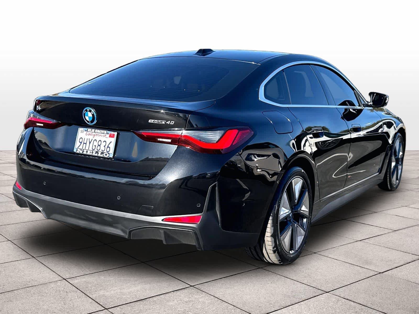 Used 2023 BMW i4 eDrive40 RWD image 8