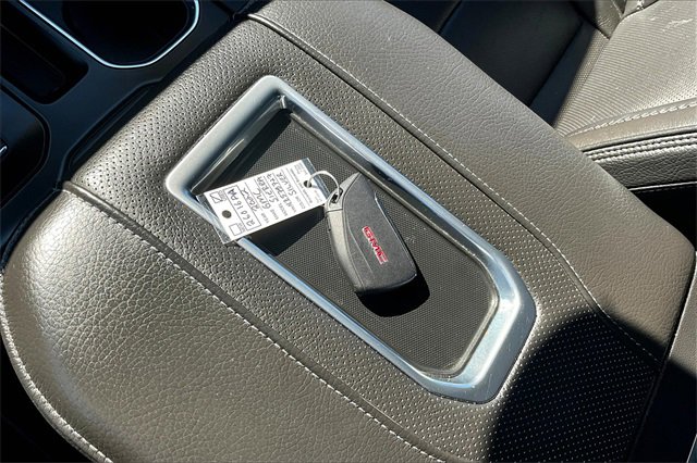 Used 2022 GMC Sierra 1500 Denali image 9