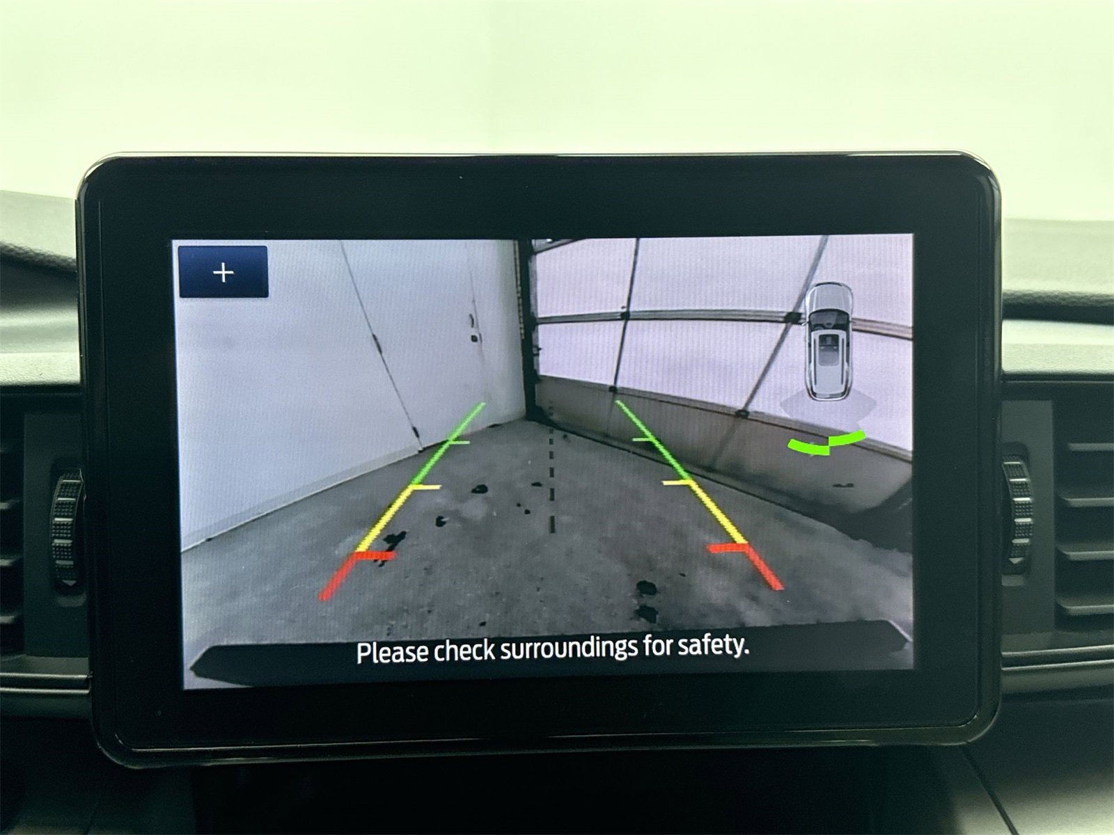 Used 2023 Ford Explorer XLT w/ Class IV Trailer Tow Package image 26