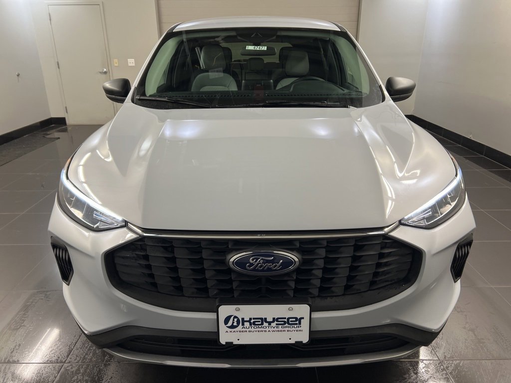 New 2026 Ford Escape Active w/ Cold Weather Package image 2