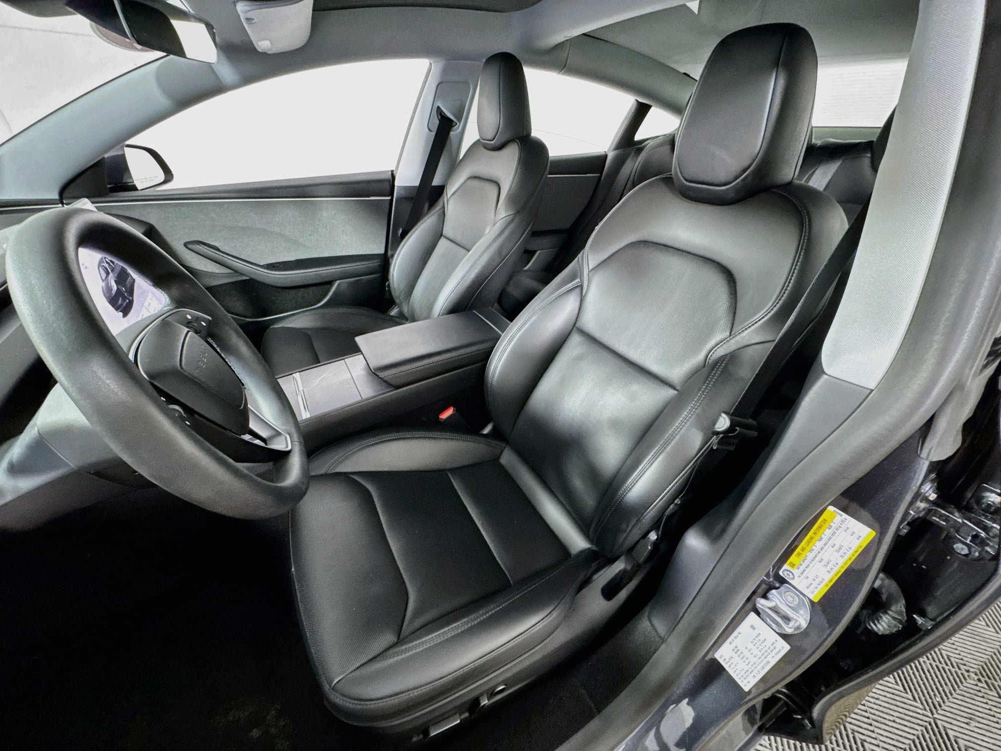 Used 2025 Tesla Model 3 Long Range RWD image 13