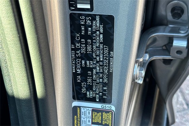 New 2025 Kia K4 EX image 33