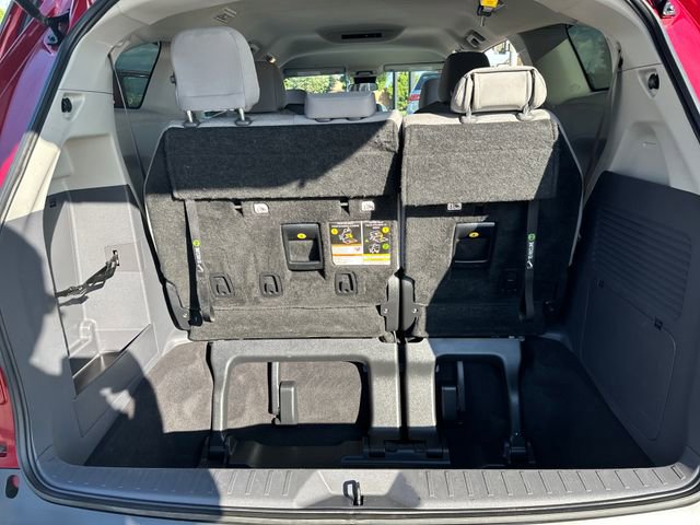 Used 2023 Toyota Sienna LE FWD image 27