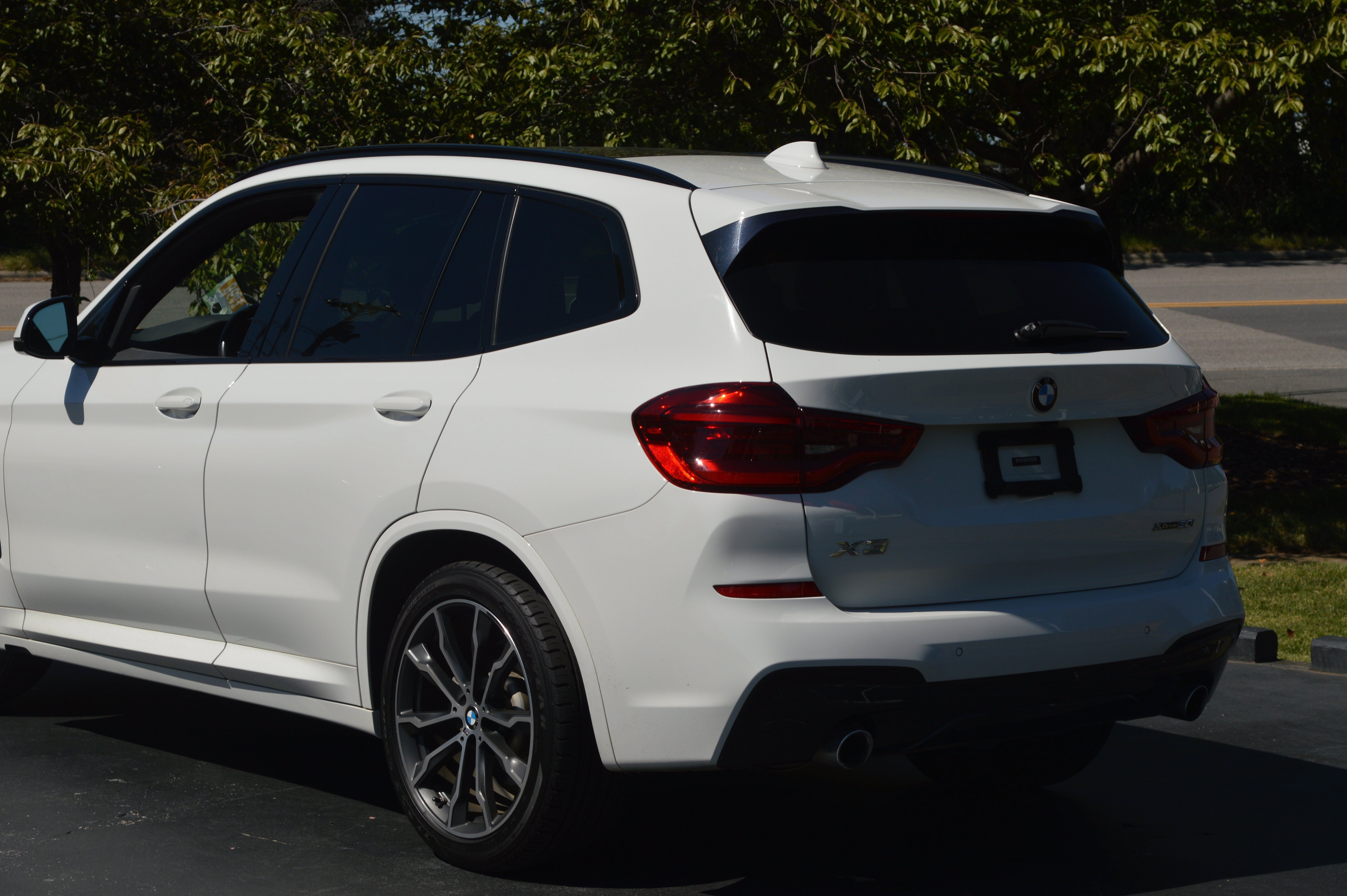 Used 2020 BMW X3 xDrive30i w/ M Sport Package 2 AWD/4WD image 3