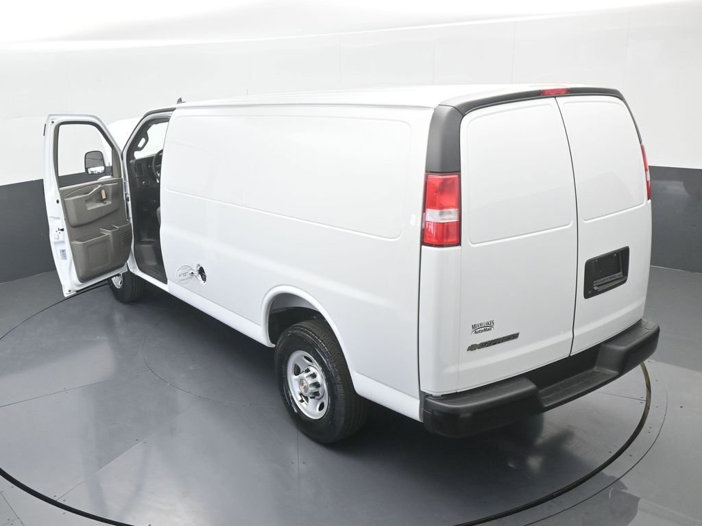 New 2025 Chevrolet Express 2500 w/ Driver Convenience Package image 61