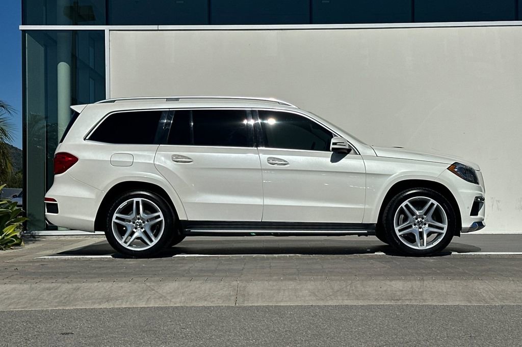 Used 2016 Mercedes-Benz GL 550 4MATIC video 2