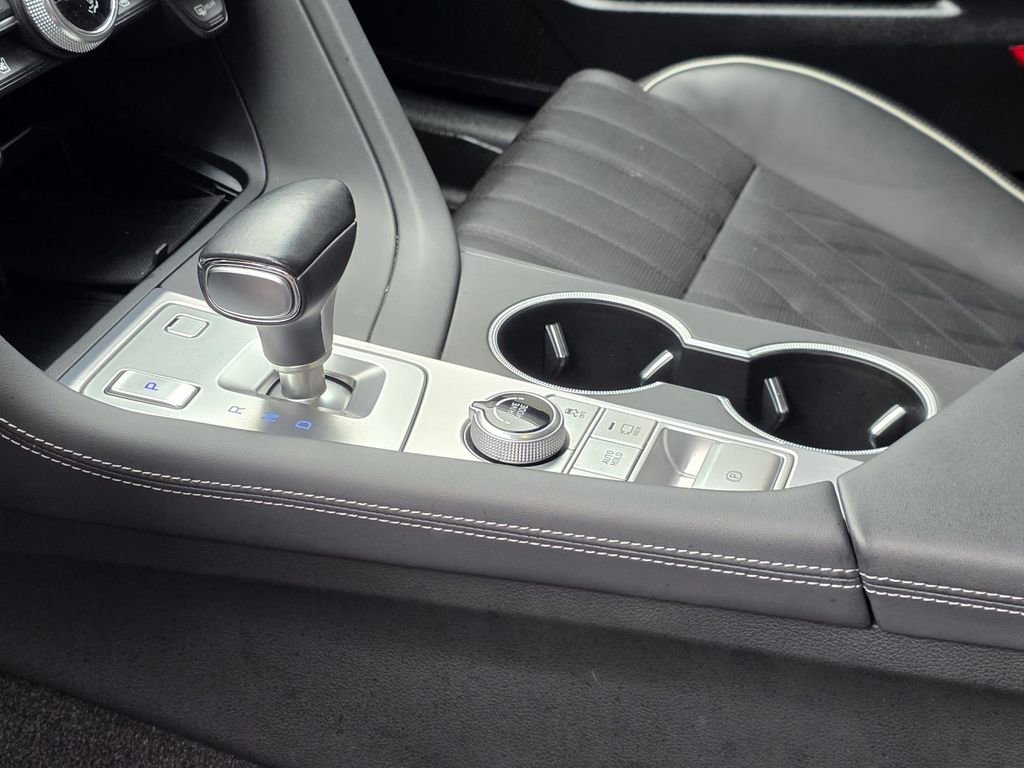 Used 2021 Genesis G70 2.0T w/ Prestige Package image 29