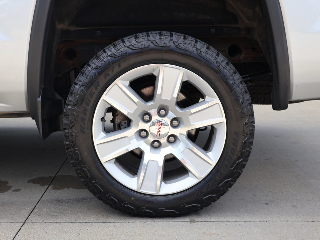 Used 2018 GMC Sierra 1500 SLE w/ SLE Value Package AWD/4WD image 41
