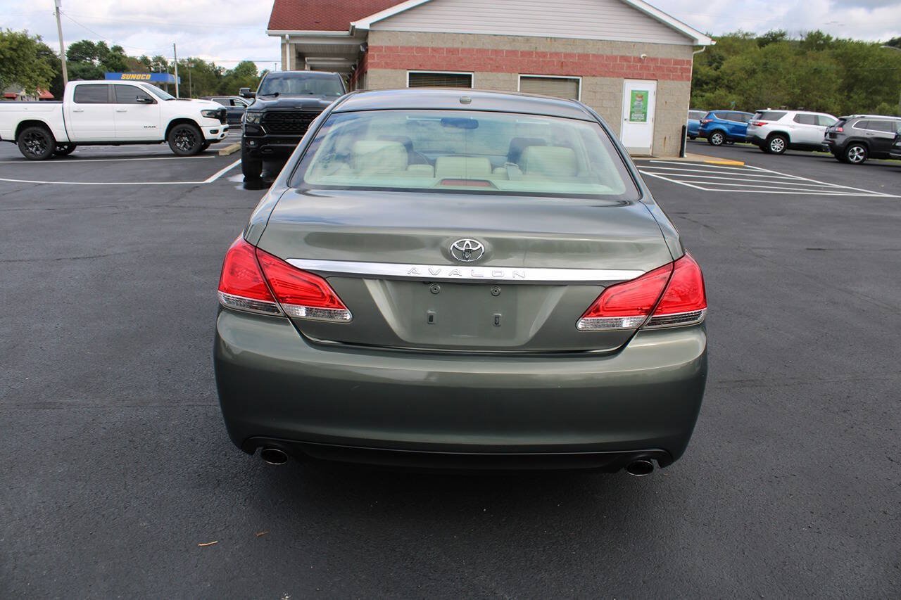 Used 2011 Toyota Avalon Limited FWD image 5