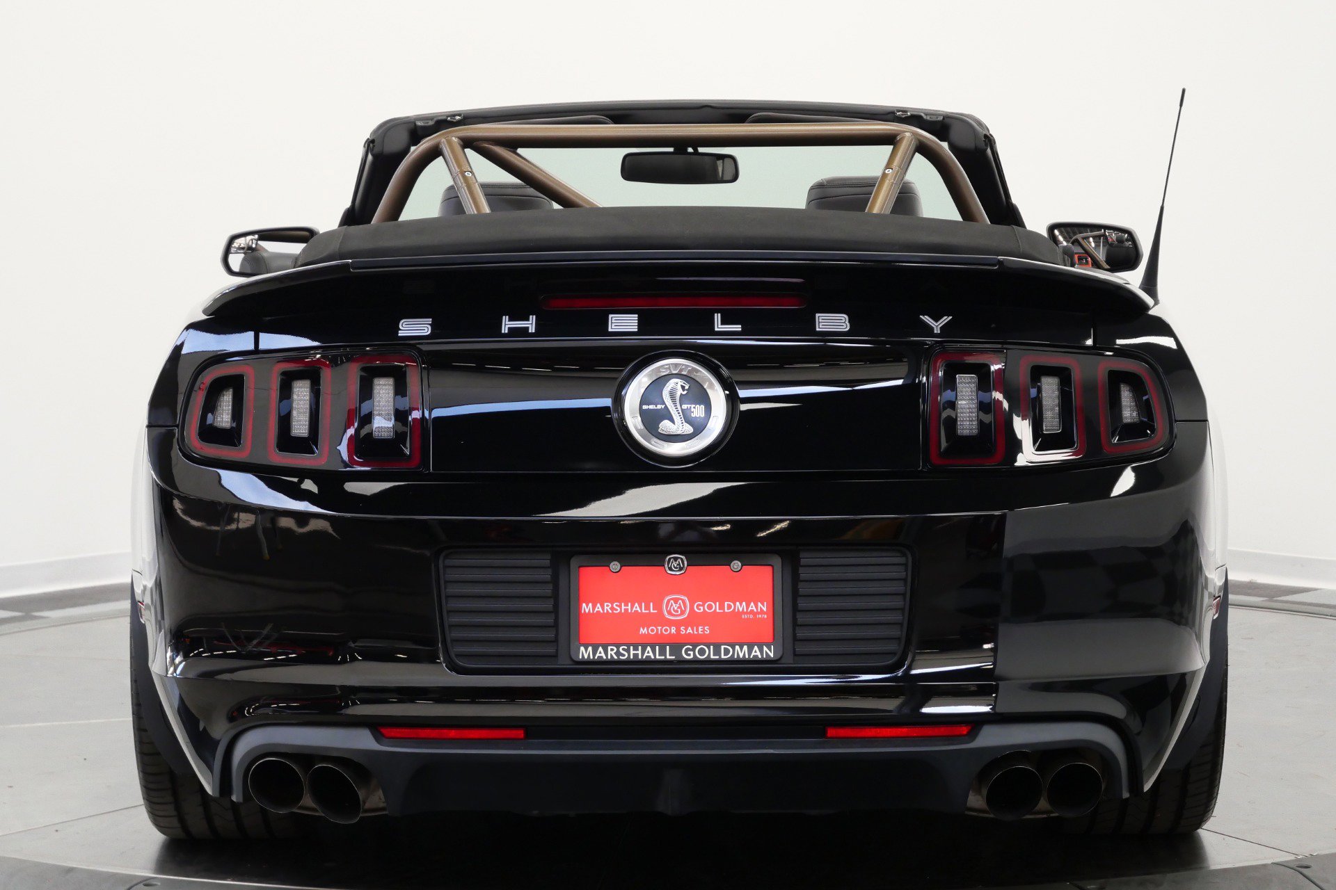 Used 2013 Ford Mustang Shelby GT500 RWD image 8