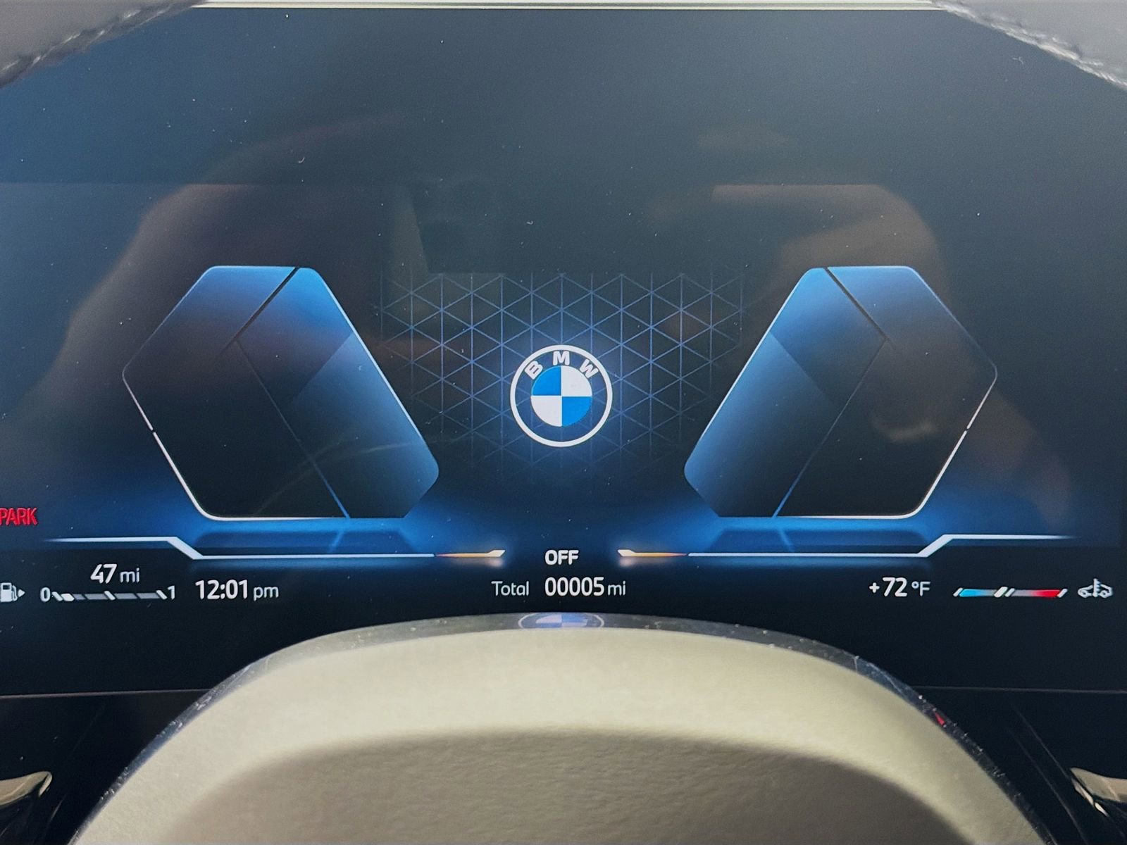 New 2026 BMW X2 xDrive28i AWD/4WD image 14