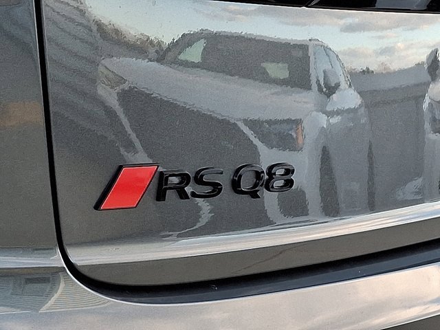 New 2026 Audi RS Q8 performance image 21