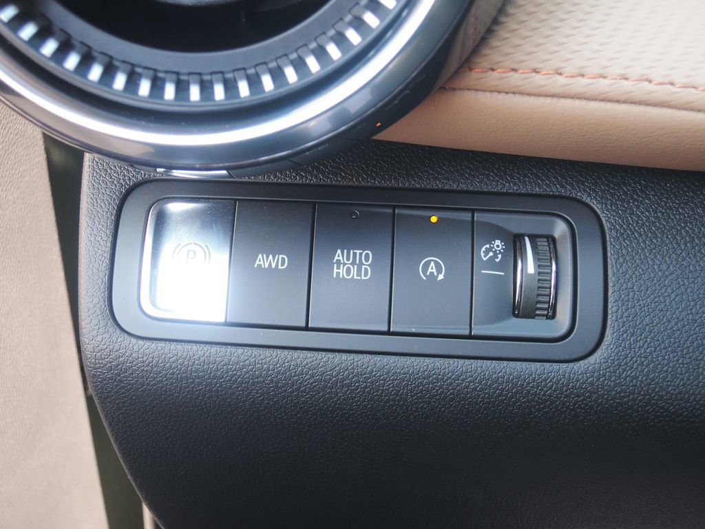 Used 2026 Chevrolet Equinox ACTIV w/ Safety and Technology Package AWD/4WD image 28