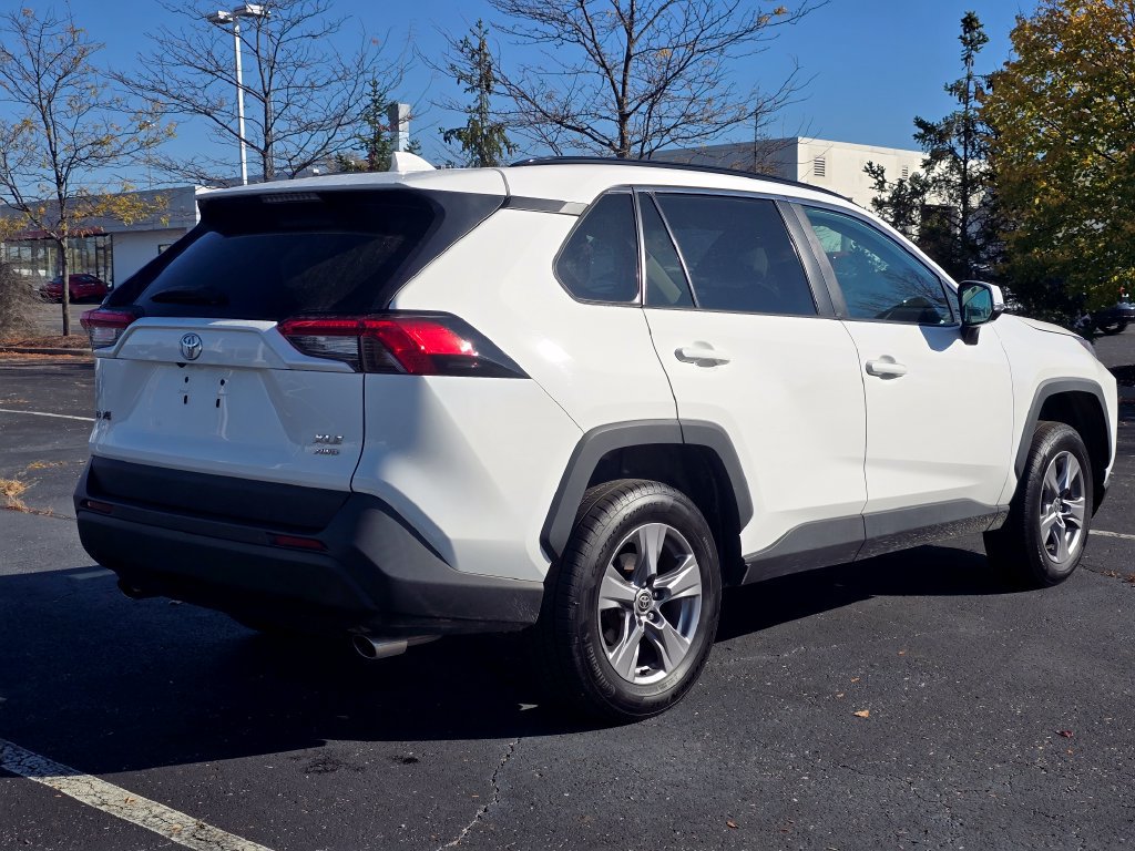 Certified 2022 Toyota RAV4 XLE w/ Convenience Package AWD/4WD image 7