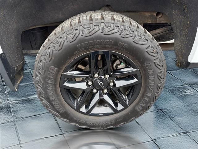Used 2024 Chevrolet Silverado 1500 LT Trail Boss w/ Protection Package image 24