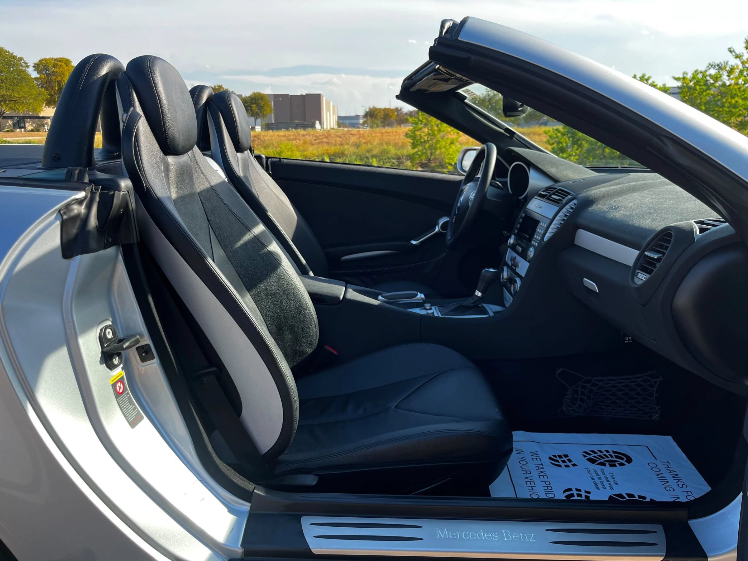 Used 2005 Mercedes-Benz SLK 350 image 23