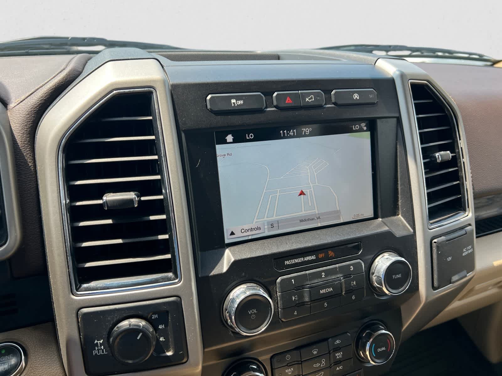 Used 2019 Ford F150 Lariat w/ Equipment Group 501A Mid AWD/4WD image 21