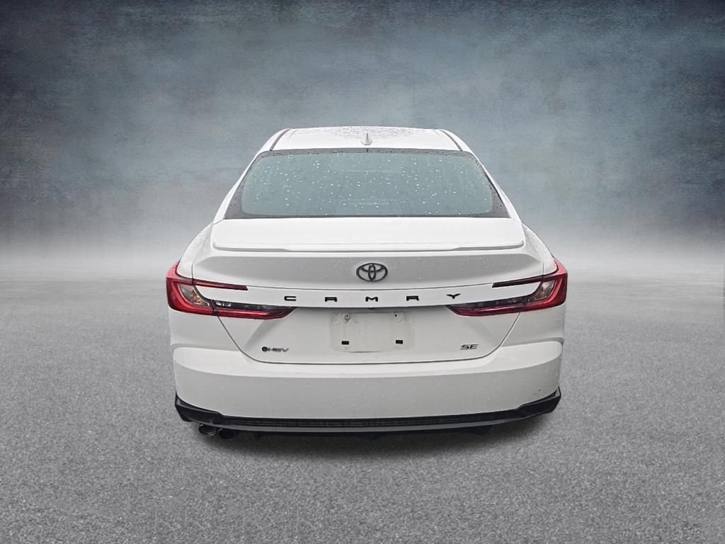 Used 2025 Toyota Camry SE FWD image 7